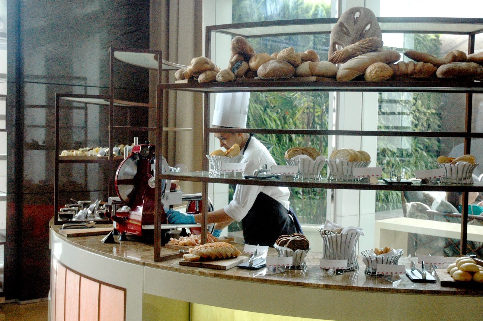 Metro Manila Restaurants that have Amazing Service