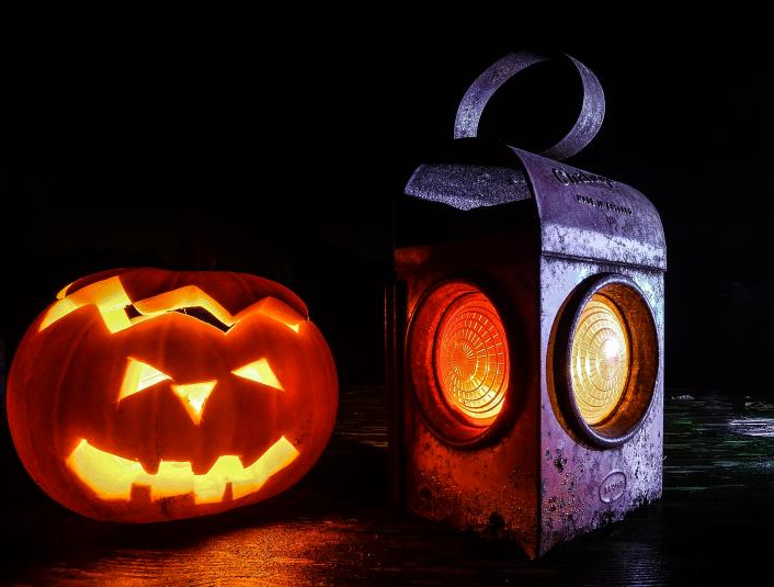 How To Carve A Halloween Pumpkin