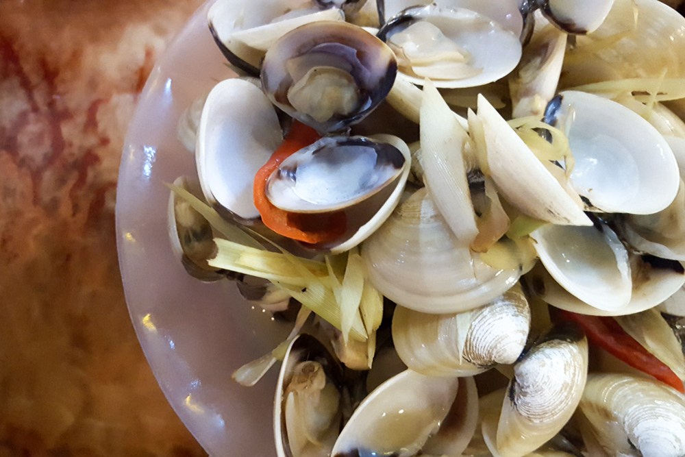 Ngao Xào Sả Ớt