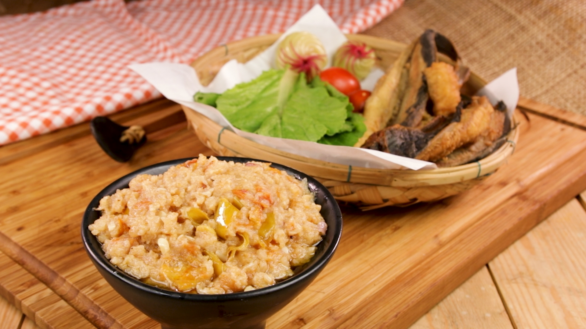 Buro Guisado with Crispy Hito