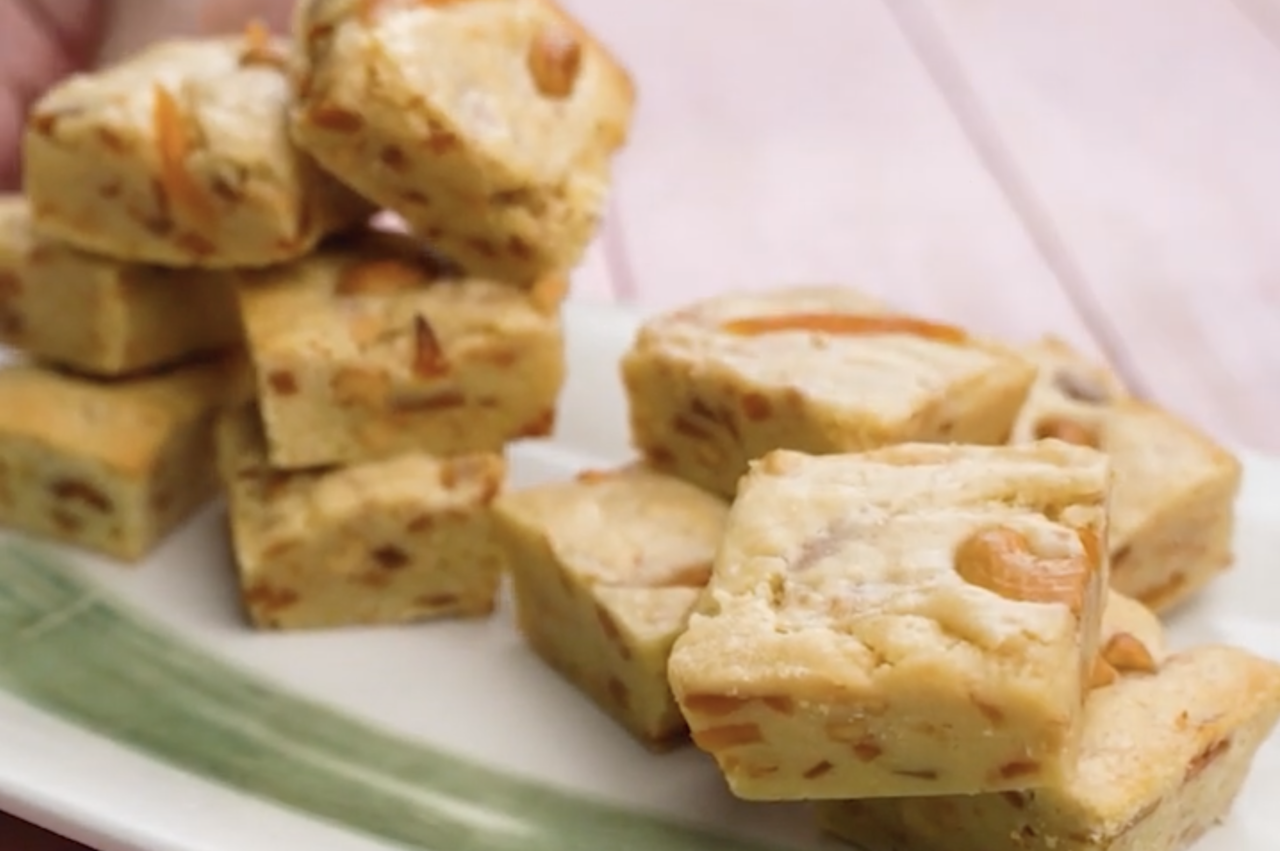 Mango Cashew Bars