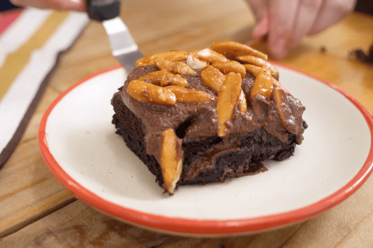 Tablea Mayonnaise Cake