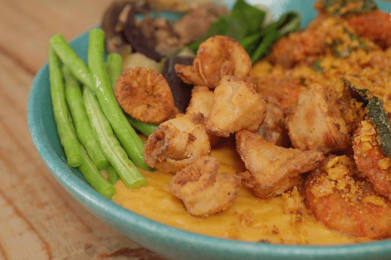 Cereal Prawn and Calamares Kare-Kare