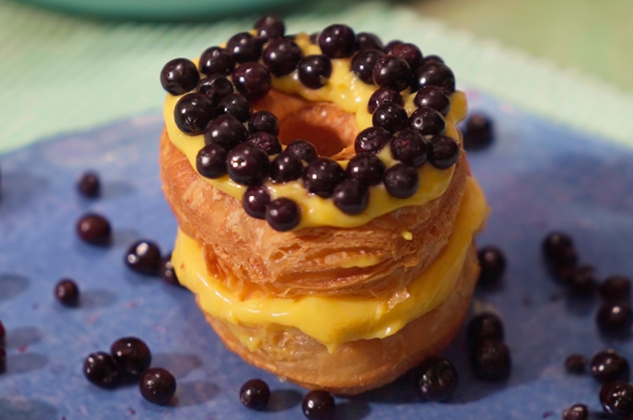 Pinoy Ayusip Mango Cronuts