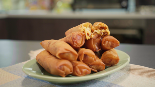 Cheesy Spaghetti Lumpia